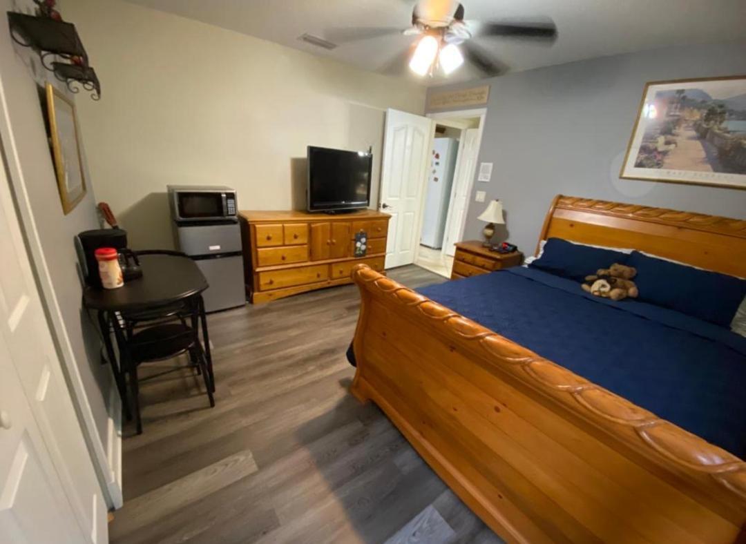 A Treasure Coast Gem- Private Entrance And Private Bathroom Port St. Lucie Esterno foto